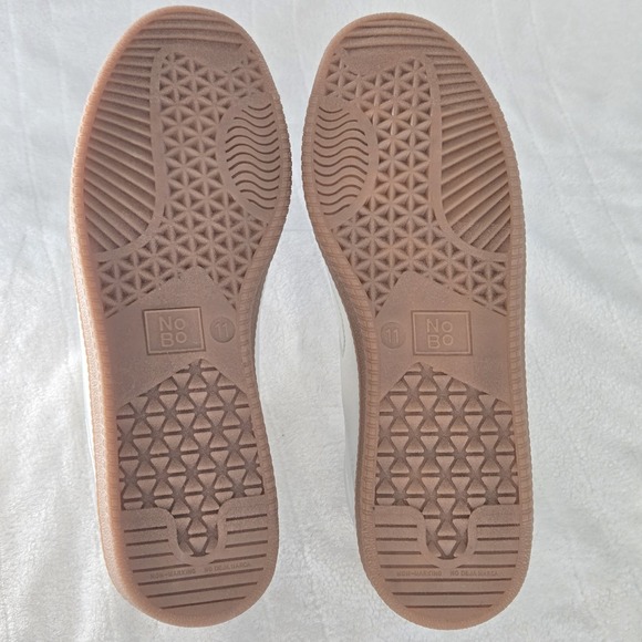 No Boundaries Women's Sneakers Silver Low Top Lace Up‎ Athletic Sporty Size 11 - Picture 7 of 8